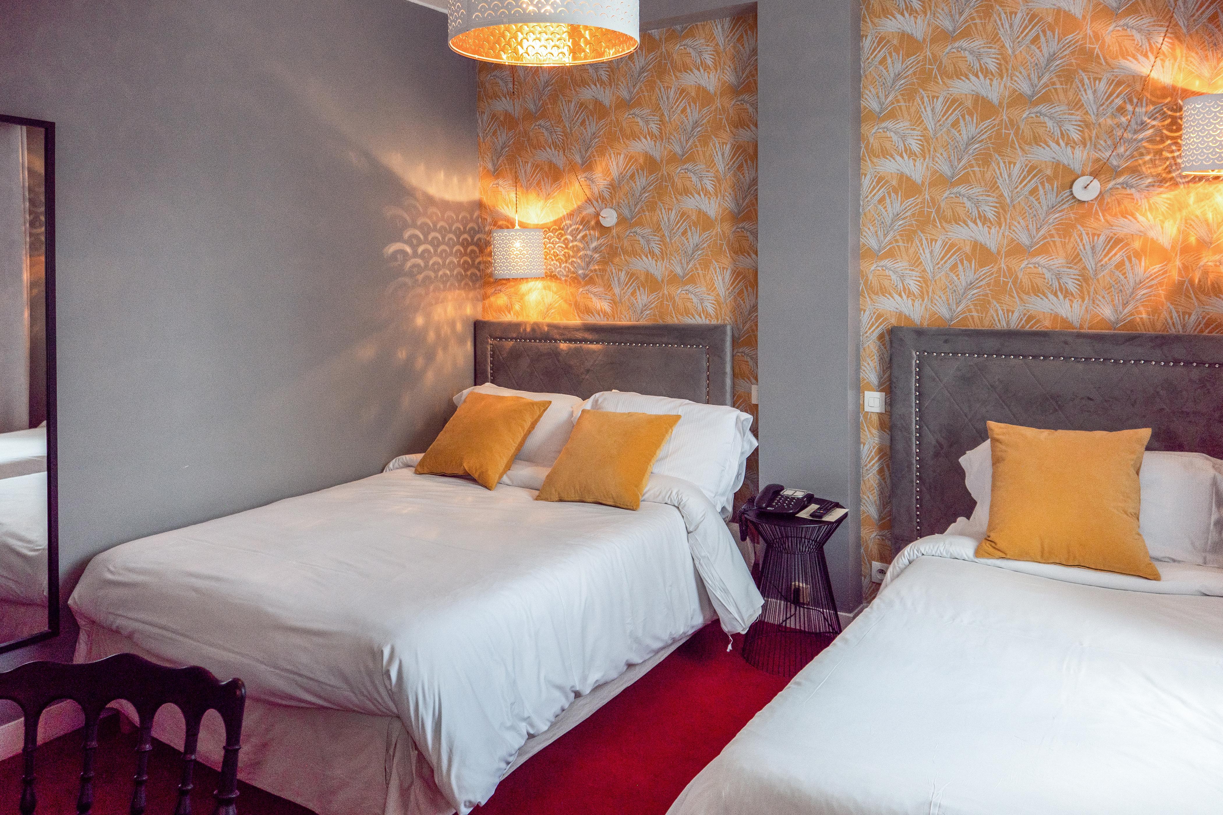 Le Boeuf Couronne - Hotel & Restaurant Chartres- Logis Hotels المظهر الخارجي الصورة