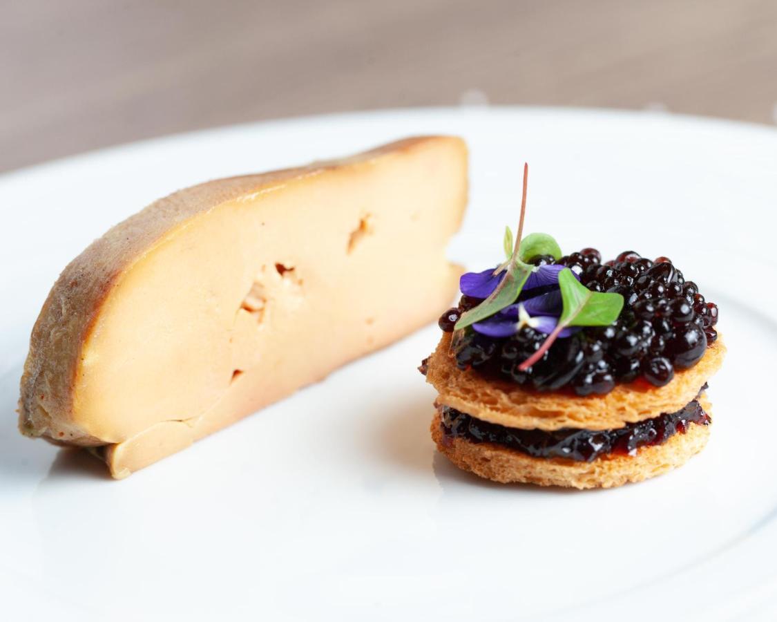 Le Boeuf Couronne - Hotel & Restaurant Chartres- Logis Hotels المظهر الخارجي الصورة