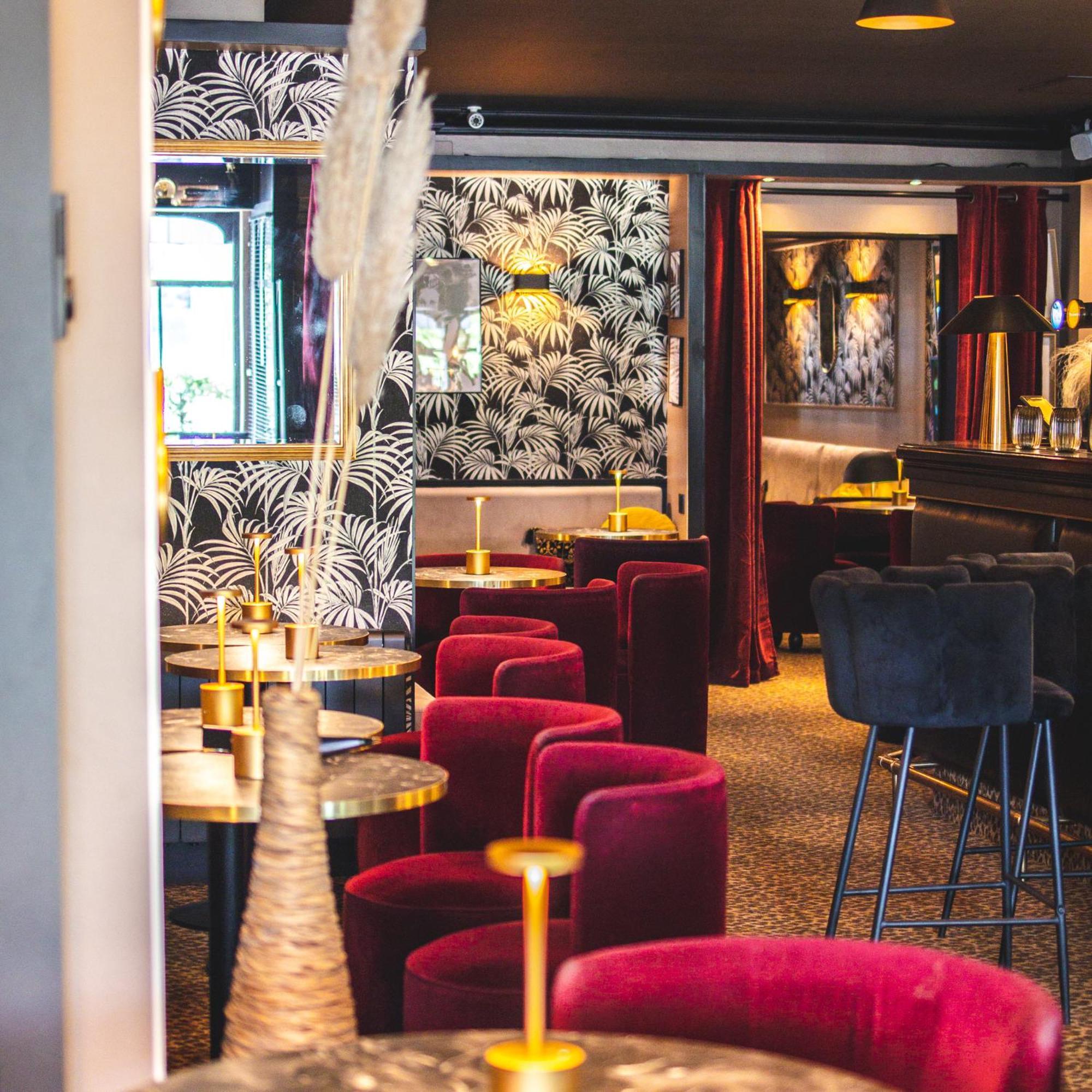 Le Boeuf Couronne - Hotel & Restaurant Chartres- Logis Hotels المظهر الخارجي الصورة